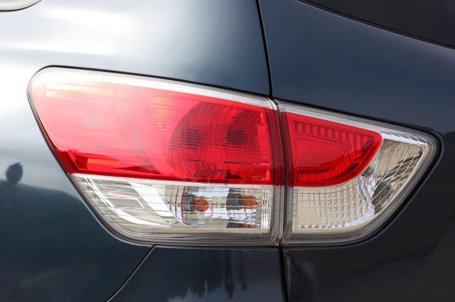 Nissan Pathfinder 2013 года  (фото 104 из 141)